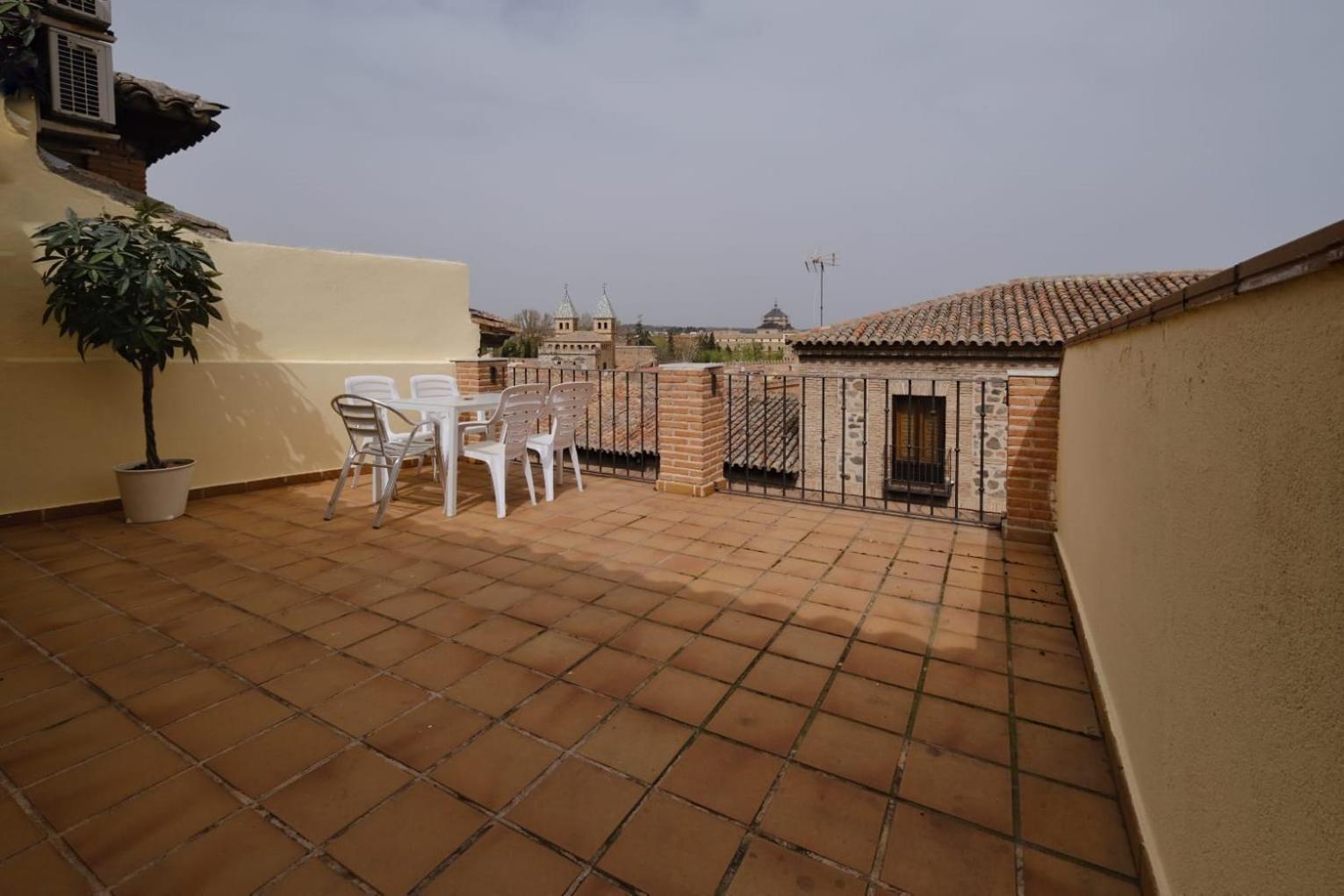 Miradores Del Arrabal Apartamento